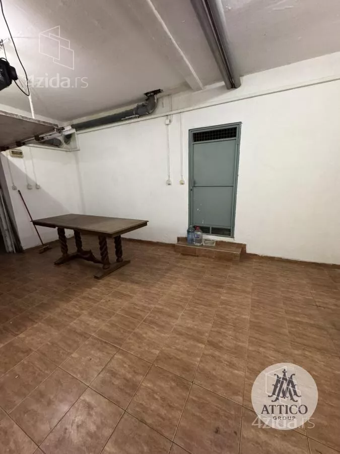 Garaža/Parking | 4zida