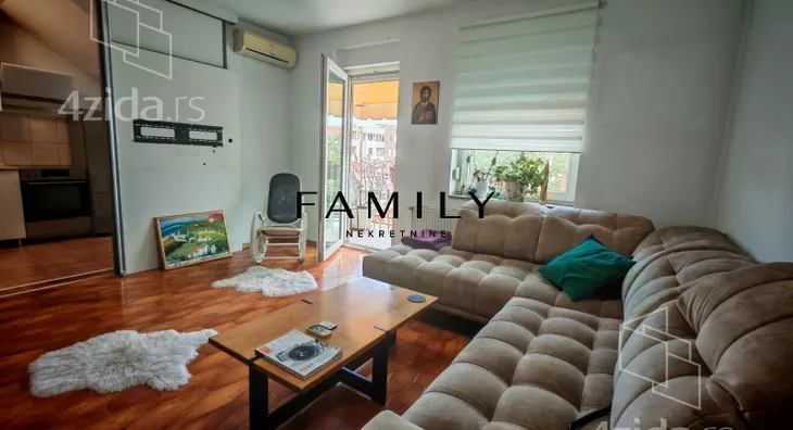 Petosoban stan | 4zida