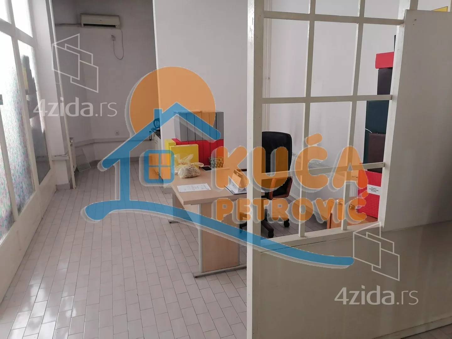 Lokal | 4zida