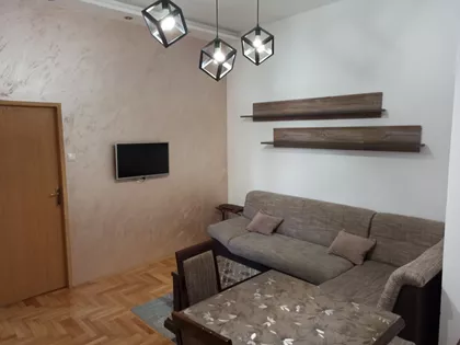 Kej Kola Srpskih Sestara | 4zida.rs