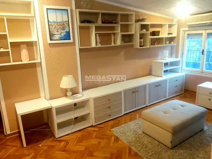 Anke Matić | 4zida.rs