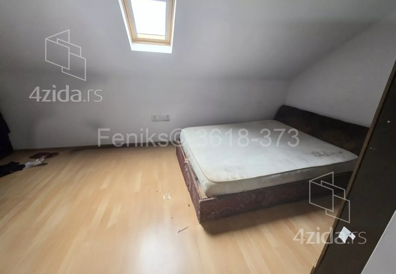 Četvoroiposoban stan | 4zida