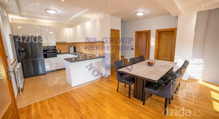 4-etažna kuća | 4zida