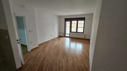 Dom Zdravlja | 4zida.rs