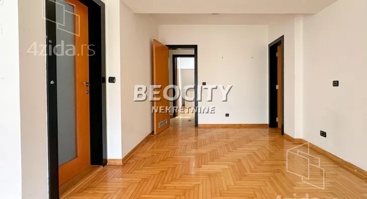 Šestosoban stan | 4zida
