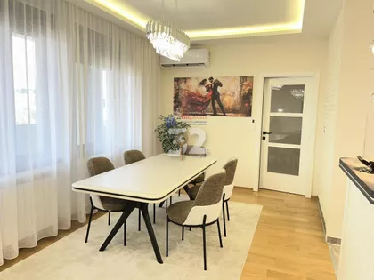 Vase Stajića | 4zida.rs