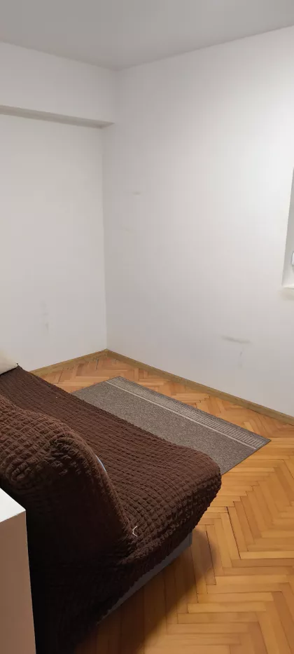 Veselina Čajkanovića 15B | 4zida.rs