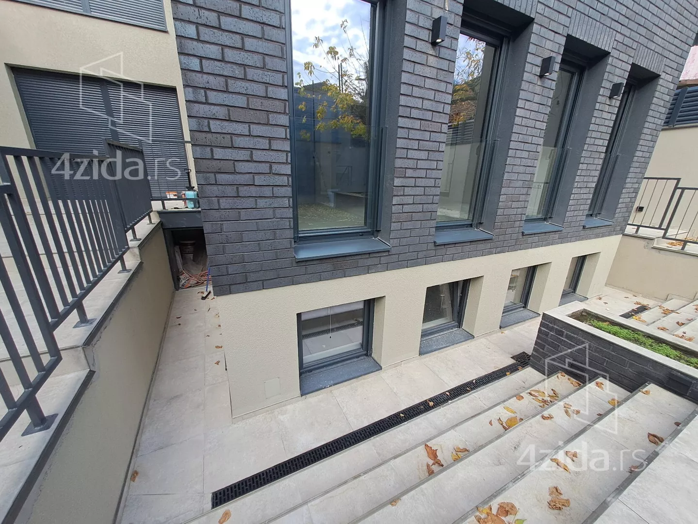 3-etažna kuća | 4zida