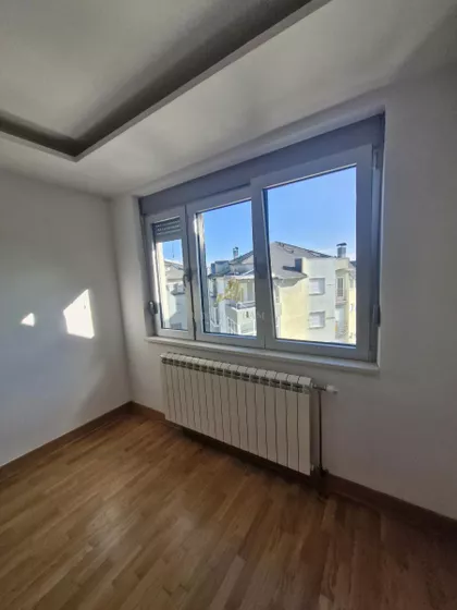 Vašarište | 4zida.rs