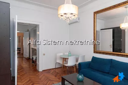 Vukov Spomenik | 4zida.rs