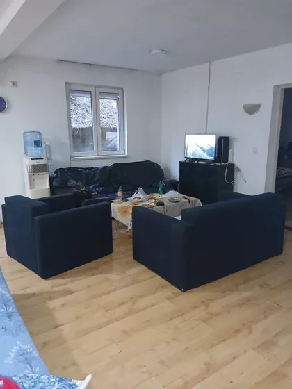 Bahtijara Vagabzade 70 | 4zida.rs