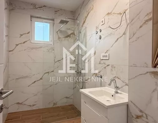 Osmosoban stan | 4zida