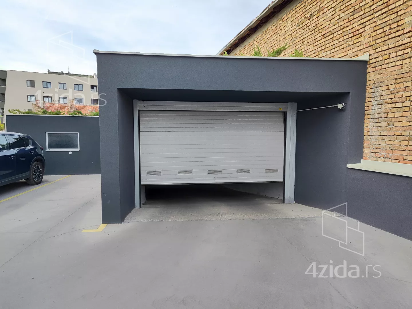 Garaža | 4zida