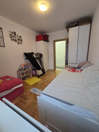 Albanske Spomenice 8a/2 | 4zida.rs