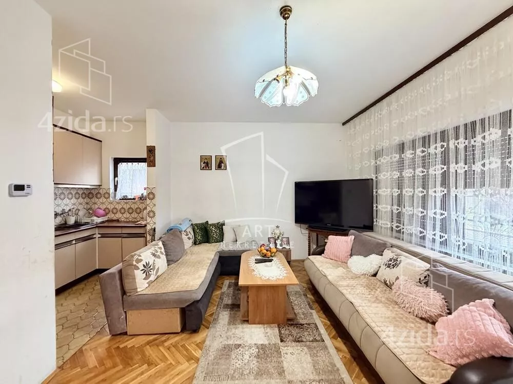 2-etažna kuća | 4zida