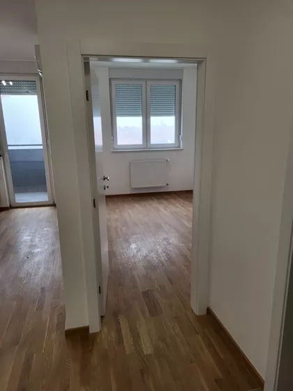 Teslino Naselje | 4zida.rs