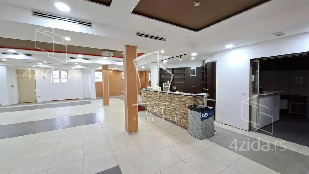 Poslovni prostor | 4zida