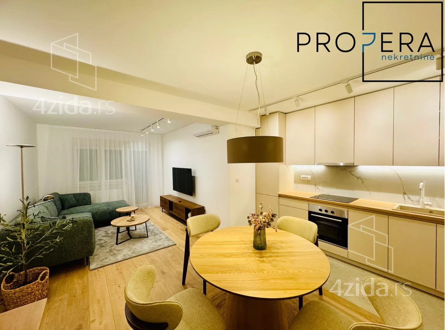 Jednoiposoban stan | 4zida