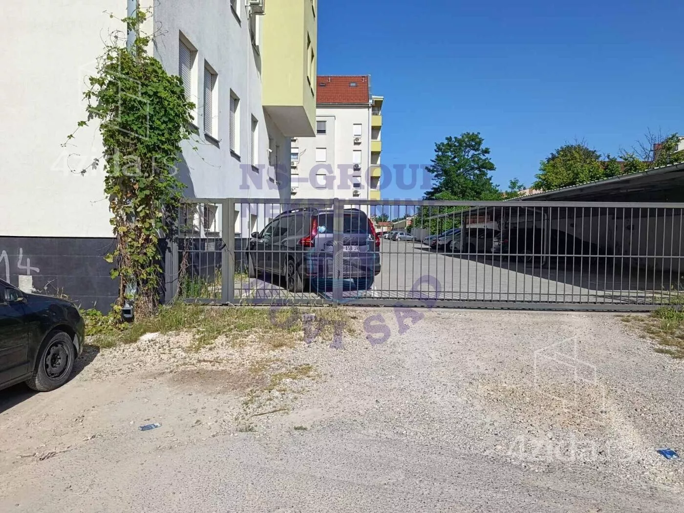 Parking | 4zida