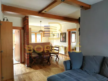 Atelje 212 | 4zida.rs