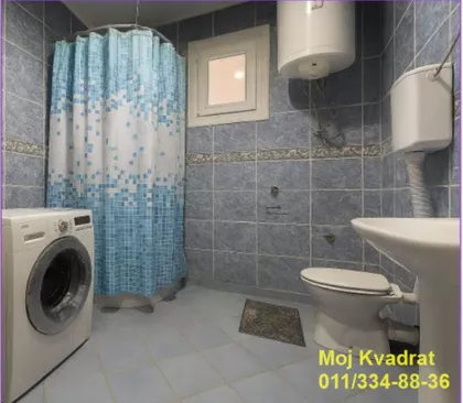 Milana Uzelca | 4zida.rs