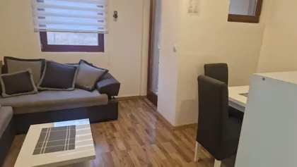 Nemanjina 24 | 4zida.rs