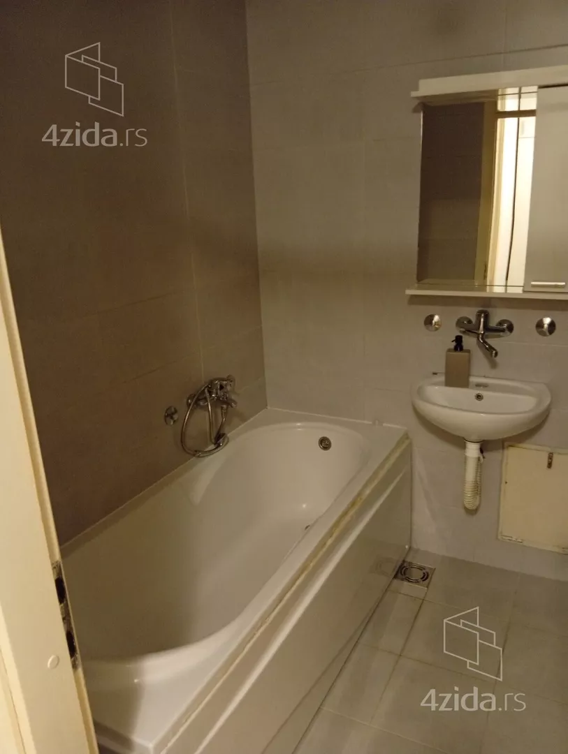 Jednosoban stan | 4zida