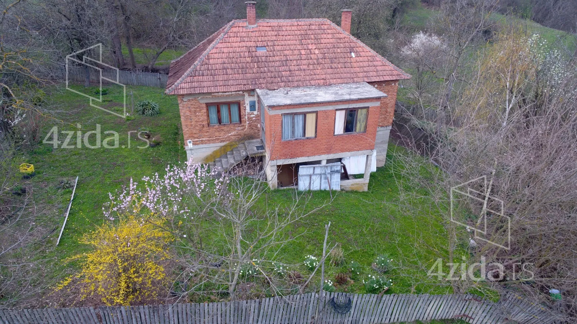 Građevinsko zemljište | 4zida
