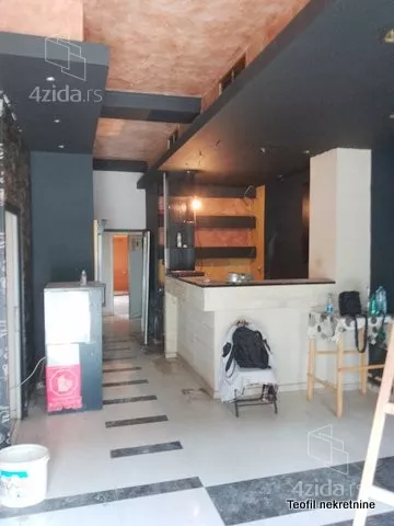 Lokal | 4zida