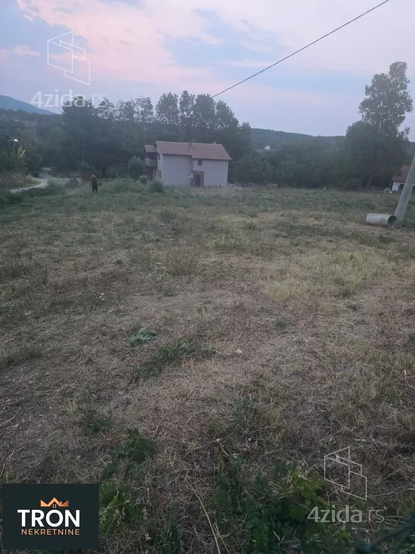 Građevinsko zemljište | 4zida