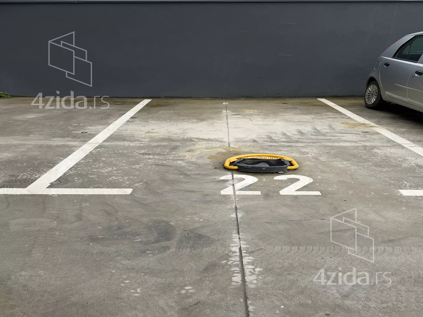 Parking | 4zida