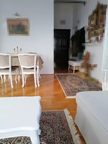 Petlovo Brdo | 4zida.rs