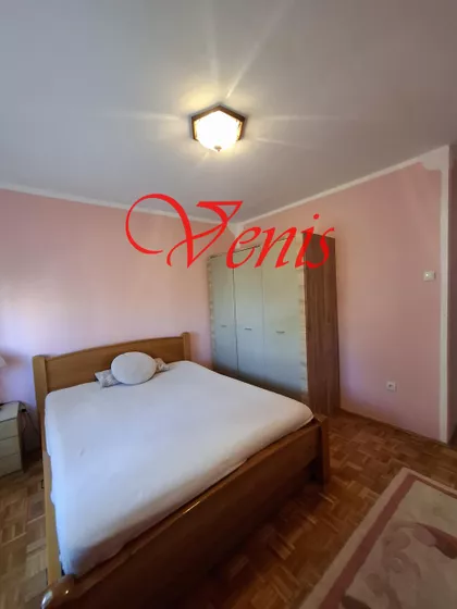 Strumička | 4zida.rs