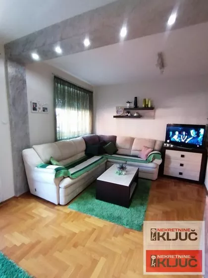 Bulevar Oslobođenja | 4zida.rs