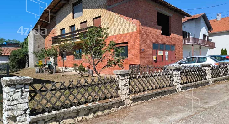 2-etažna kuća | 4zida