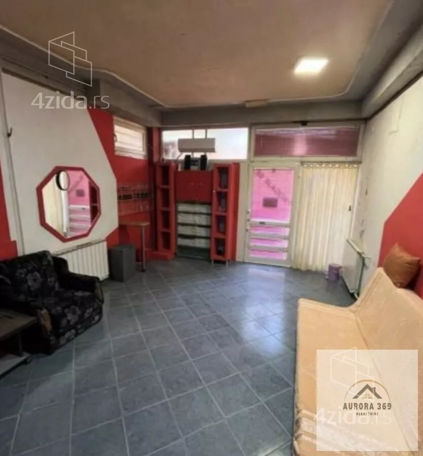 Poslovni prostor | 4zida