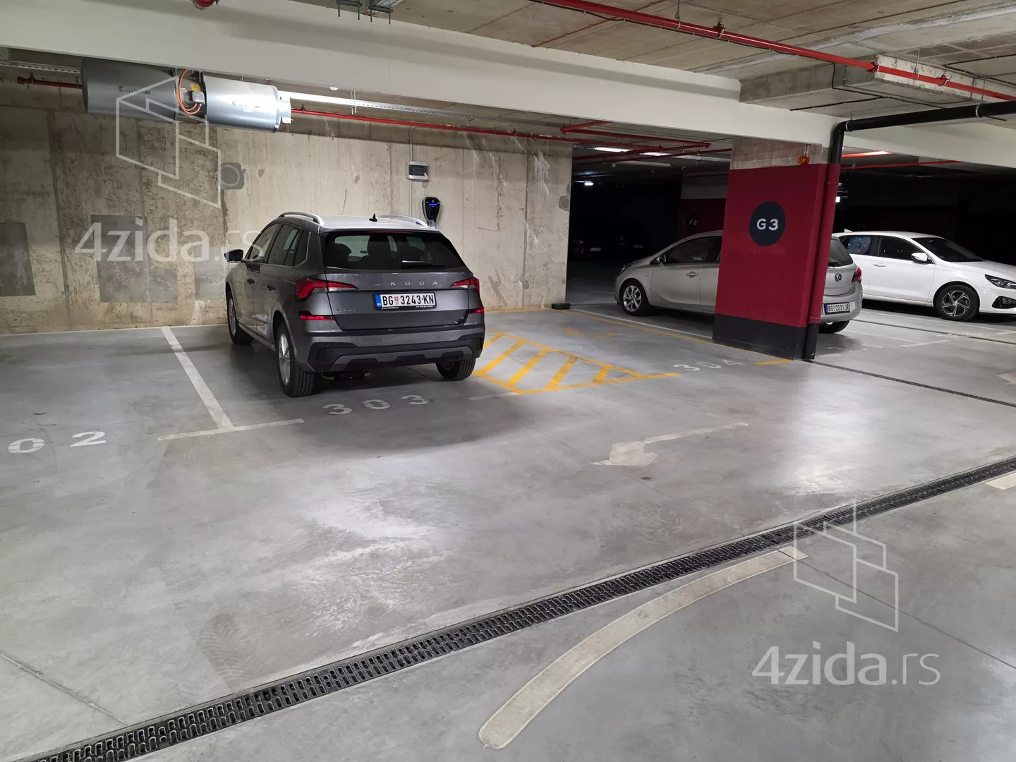 Parking | 4zida