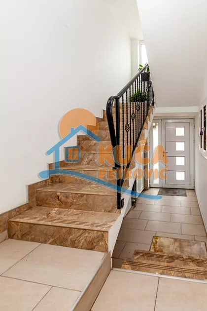 Ledena stena | 4zida.rs