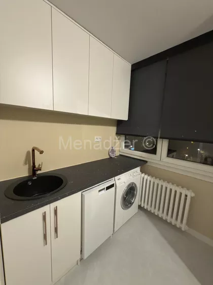 Ustanička | 4zida.rs