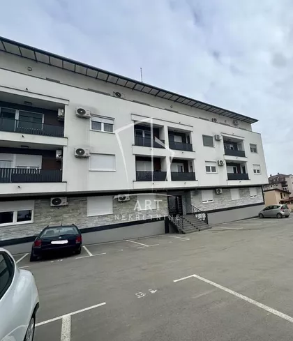 Mokroluška | 4zida.rs