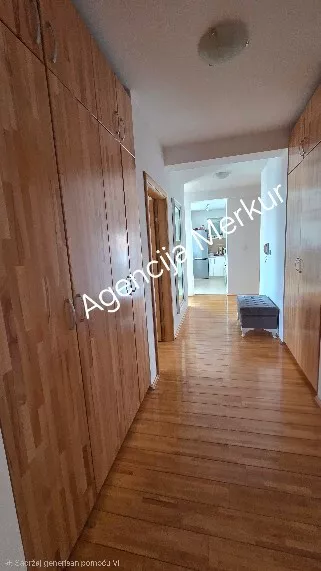 Gradske lokacije | 4zida.rs
