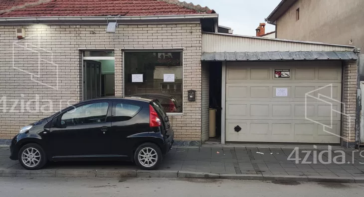 Poslovni prostor | 4zida