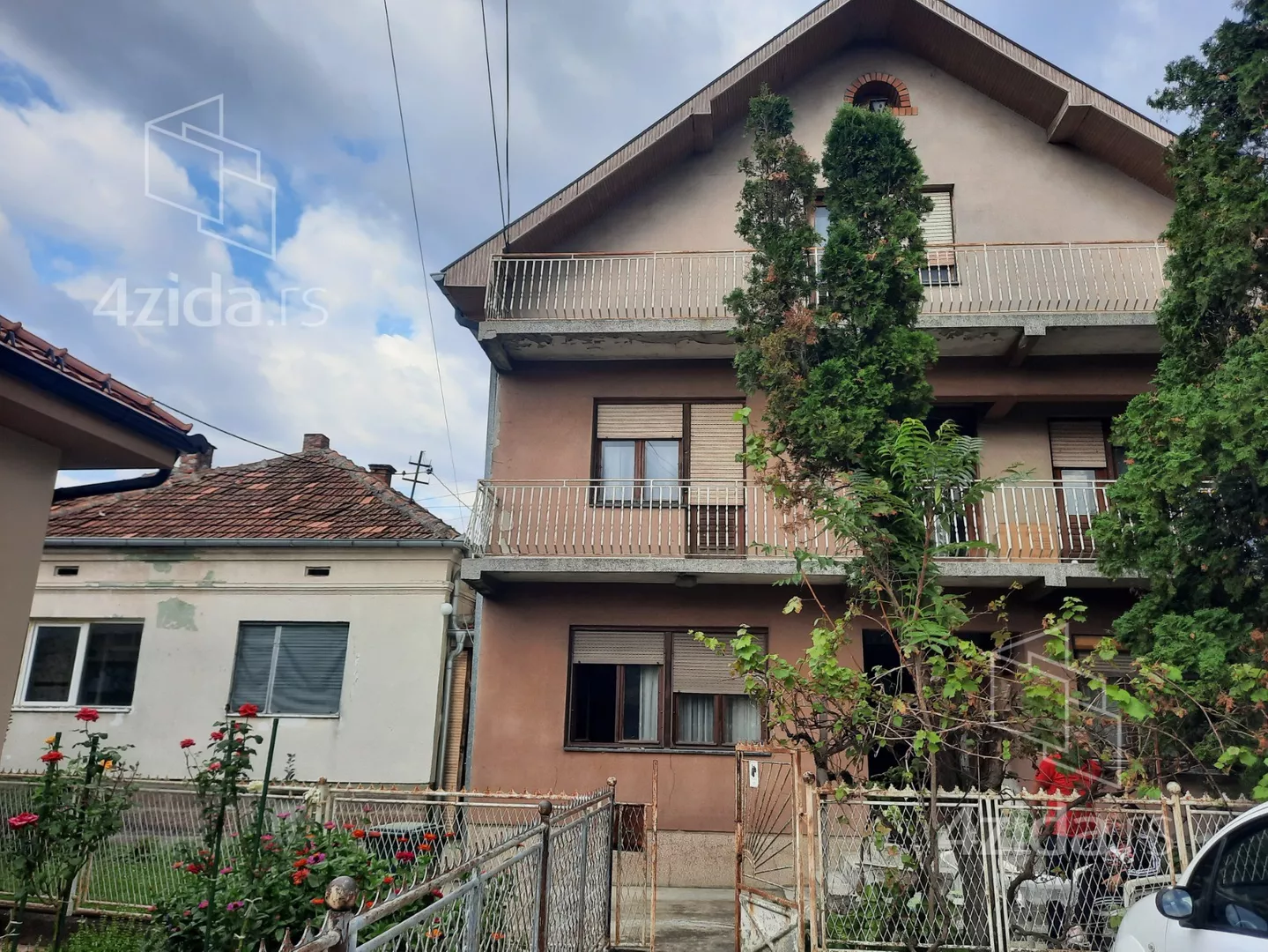 3-etažna kuća | 4zida