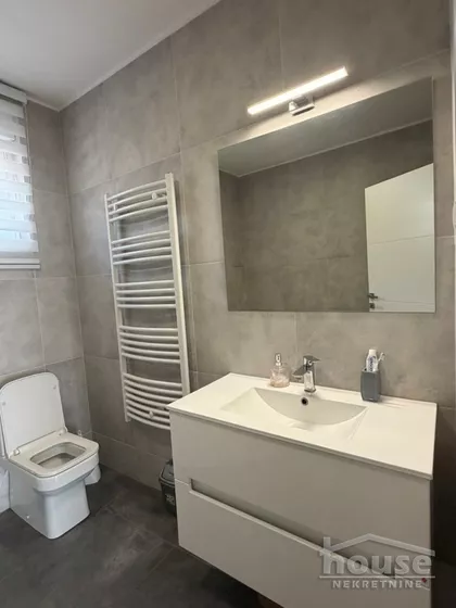 Sremska Kamenica | 4zida.rs