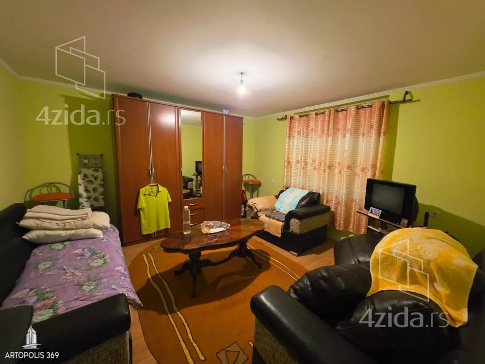 3-etažna kuća | 4zida