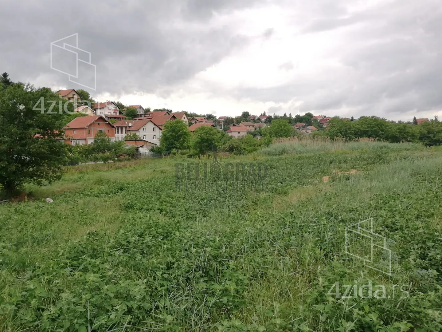 Plac | 4zida