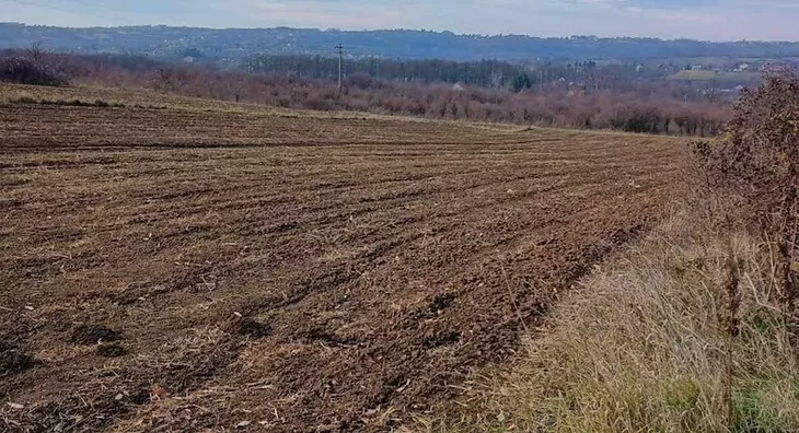 Građevinsko zemljište | 4zida