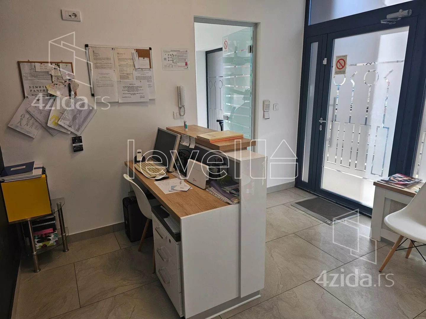 Poslovni prostor | 4zida