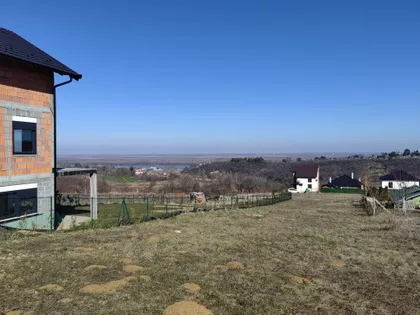 Karlovački Izvori | 4zida.rs