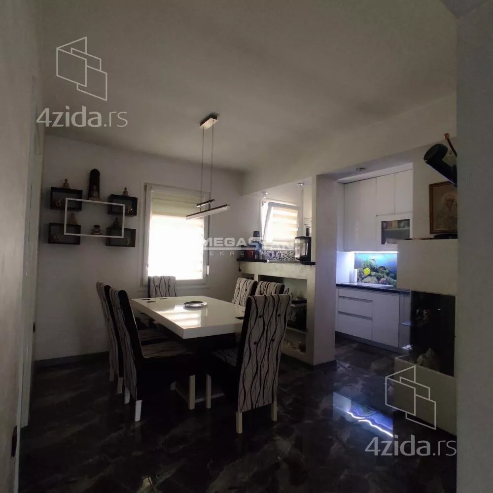 Kuća | 4zida